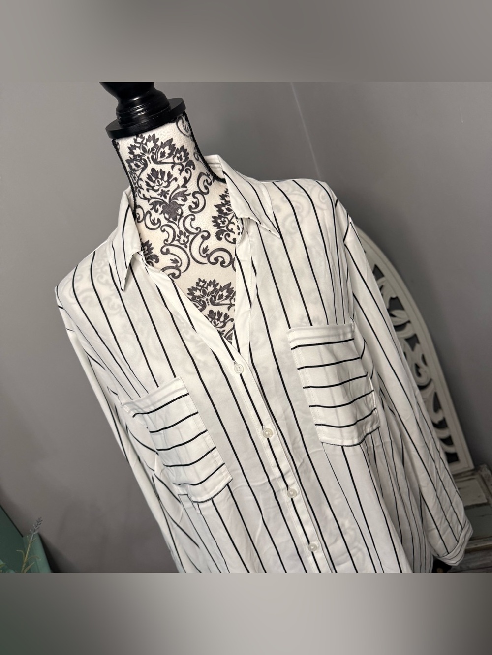 Maurices Striped Button Down Long Sleeve Blouse Size 2X Boho Beach Vacation - Picture 2 of 9